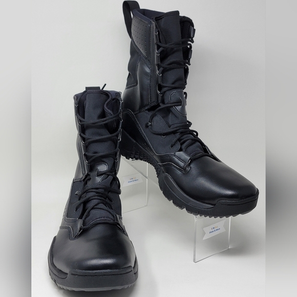 Nike SFB Field 2 8" Triple Black Leather AO7507-001 Military Men's Size 14 New - Picture 9 of 10